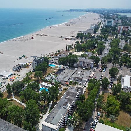 Complex Modern All Inclusive Mamaia Luaran gambar
