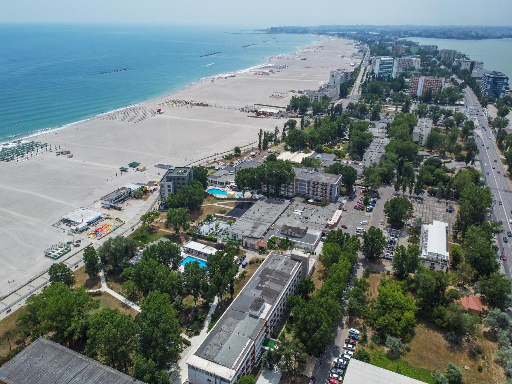 Complex Modern All Inclusive Mamaia Luaran gambar