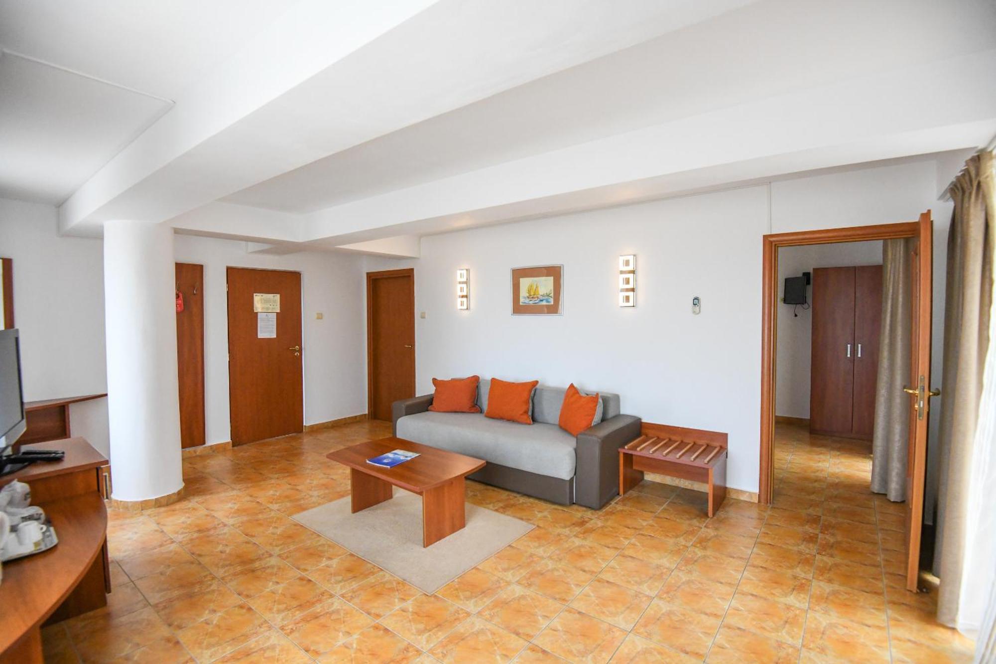 Complex Modern All Inclusive Mamaia Luaran gambar