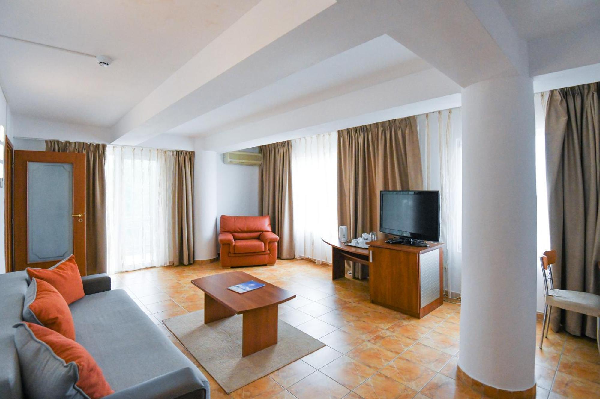 Complex Modern All Inclusive Mamaia Luaran gambar
